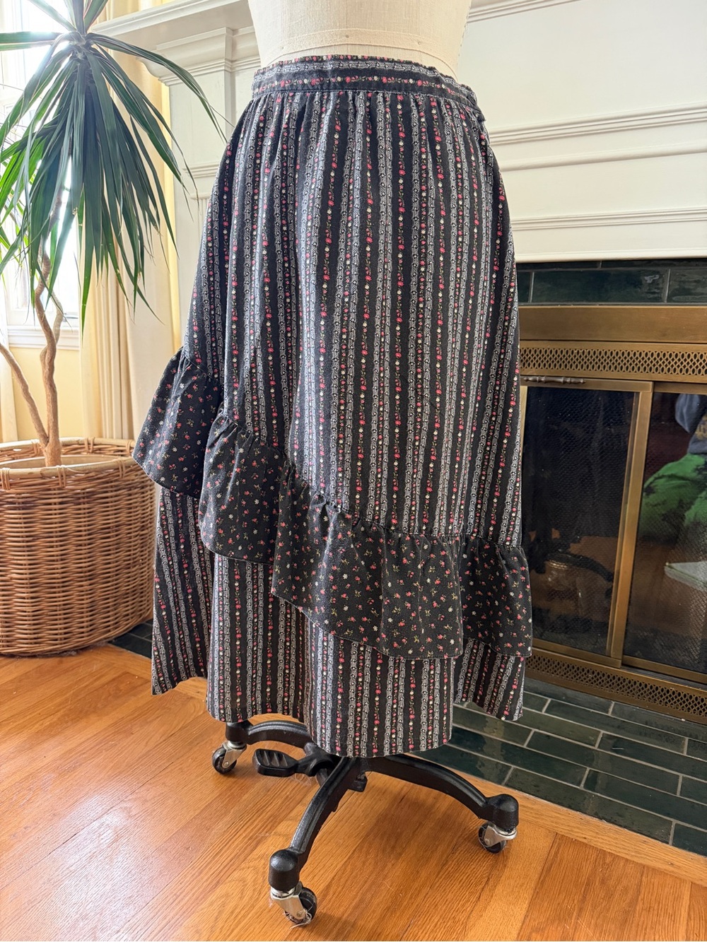 Boho striped multi-tier skirt “Lady Grandview” skirt - size medium